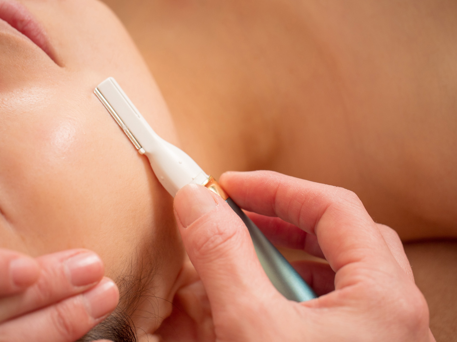 Dermaplaning in Ottawa Does It Really Make Hair Grow Back Thicker